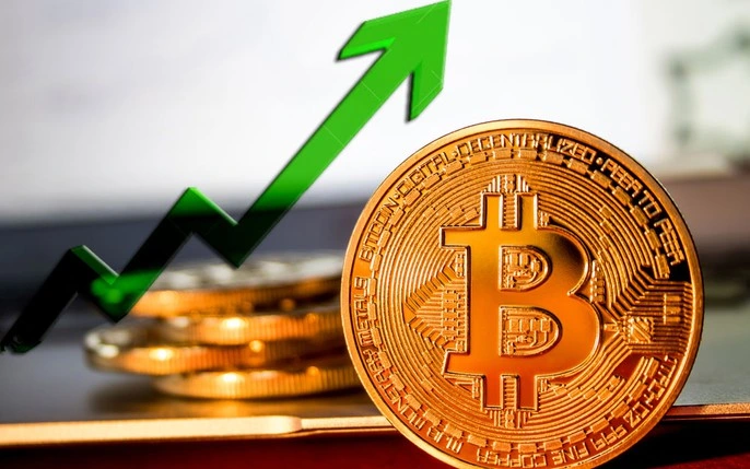 Bitcoin và các loại tiền điện tử khác tăng mạnh khi Tổng thống Trump công bố quỹ dự trữ tiền điện tử của Mỹ