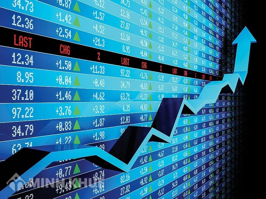 Chứng khoán Việt Nam thử thách mốc 1.320 điểm, Bitcoin giảm mạnh sau công bố dự trữ